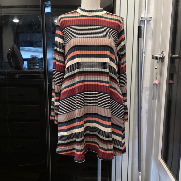 BEAUTIFUL YOU Chic Multicolor Striped Long Sleeve Knit Dress - Picture 3 of 9